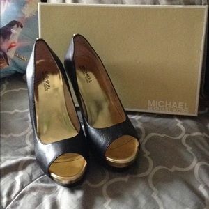 Michael Kors Pressley Platform leather heels